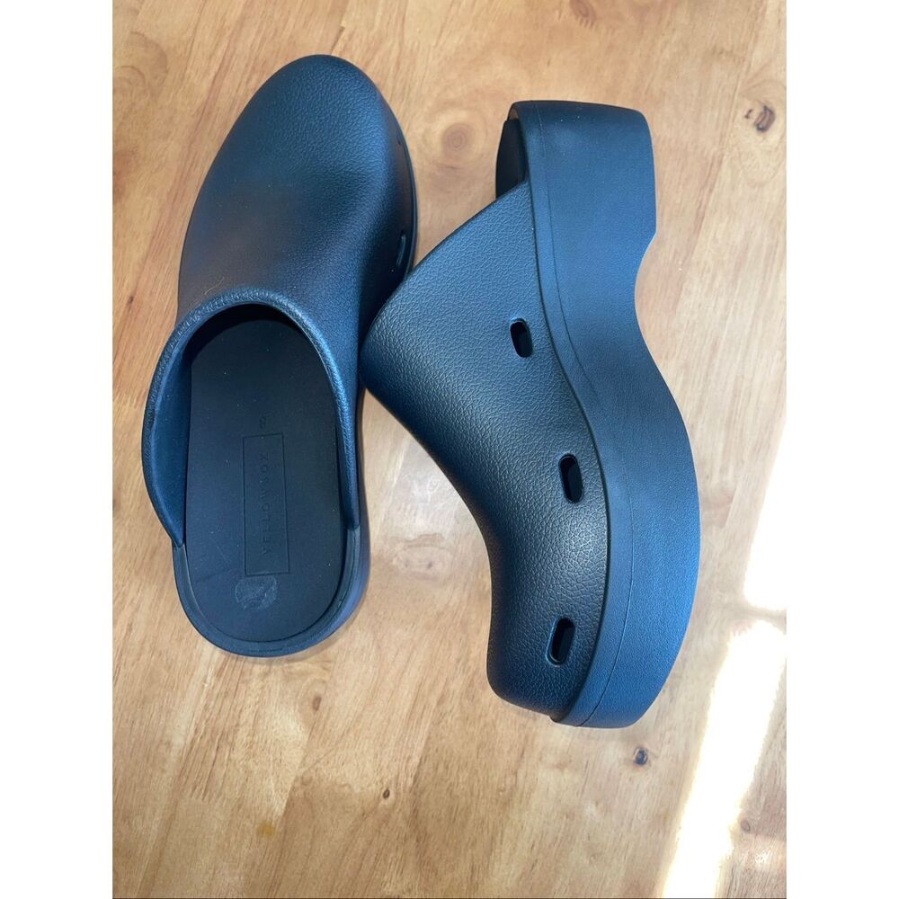 Zippy Black‎ Clogg shoes by Yellow box  - size 8 - Picture 9 of 9